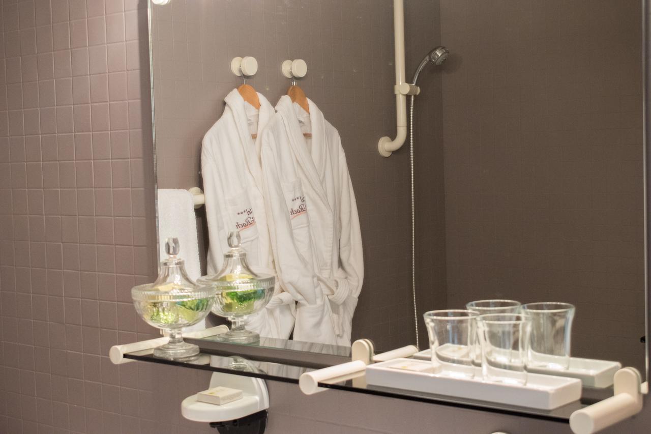 Pleumartin Logis Hotel Saint-Roch المظهر الخارجي الصورة