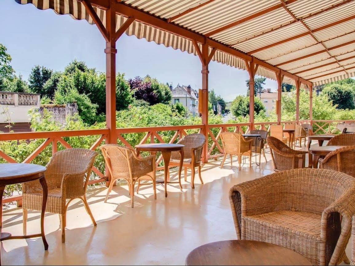 Pleumartin Logis Hotel Saint-Roch المظهر الخارجي الصورة